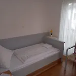 Foter Panzio Baja
