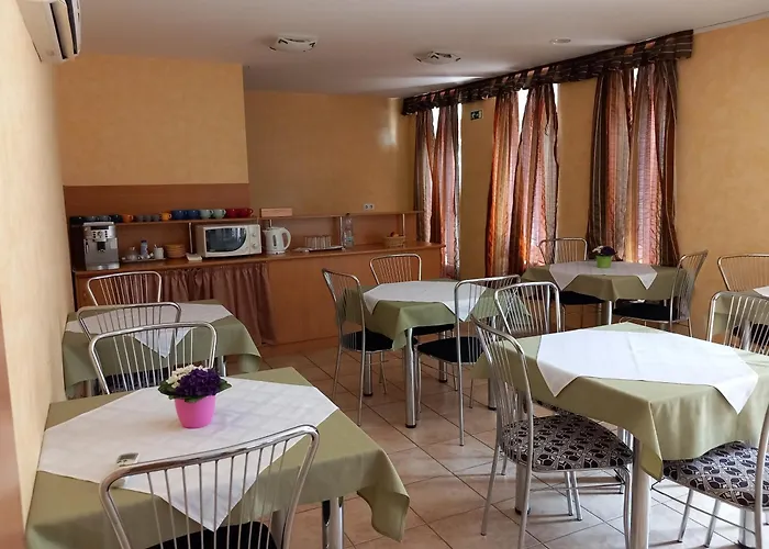 Foter Panzio Baja
