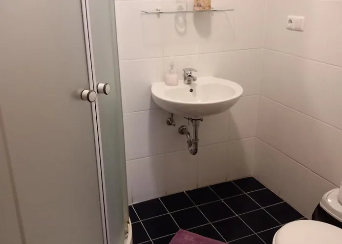 Foter Panzio בית הארחה 3*