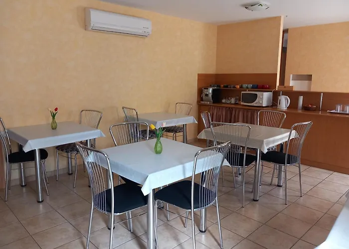 Foter Panzio 3*